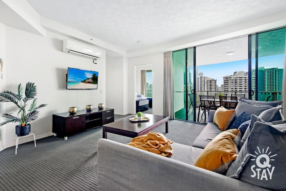 Mantra Wings Aparthotel Gold Coast Exterior photo
